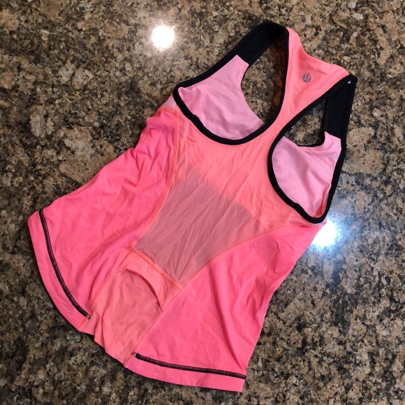 Lululemon cardio kick tank size 4 - Picture 2 of 7